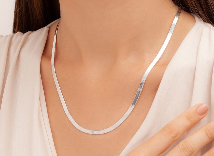 لیست قیمت زنجیر ماری استیل طلایی و نقرهای زنانه و مردانه