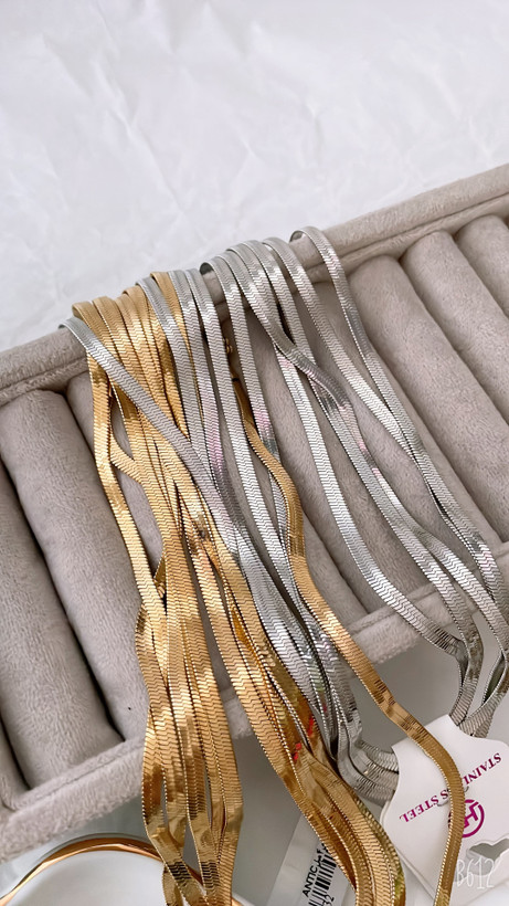 لیست قیمت گردنبند ماری استیل شیراز بدلیجات