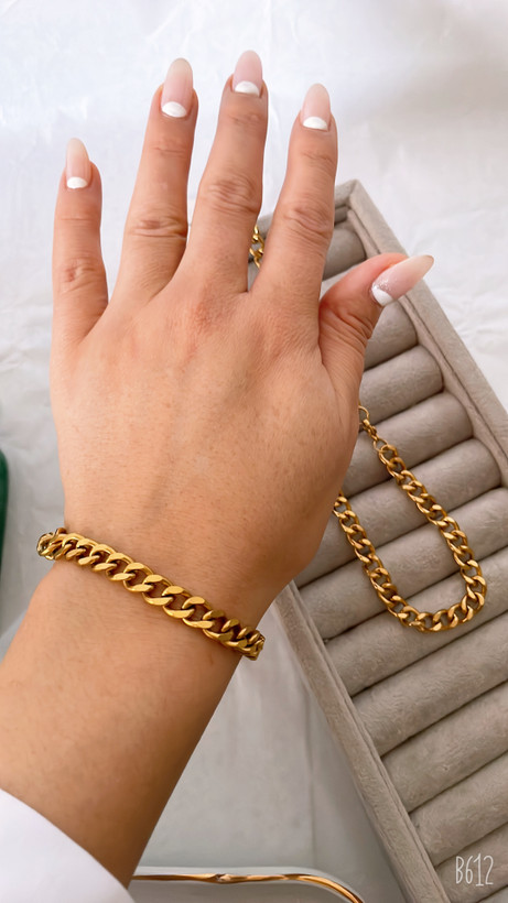 خرید اینترنتی گردنبند و دستبند کارتیر مردانه ترند ۱۴۰۴