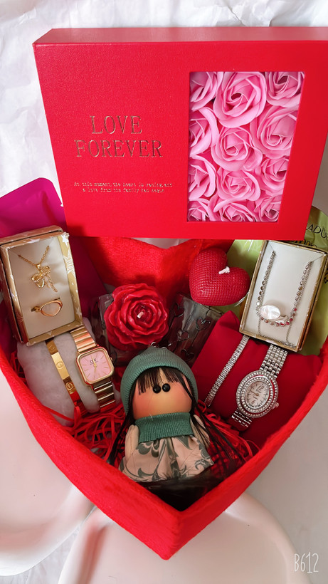 خرید و قیمت باکس لاکچری هدیه ولنتاین ترند ۲۰۲۶