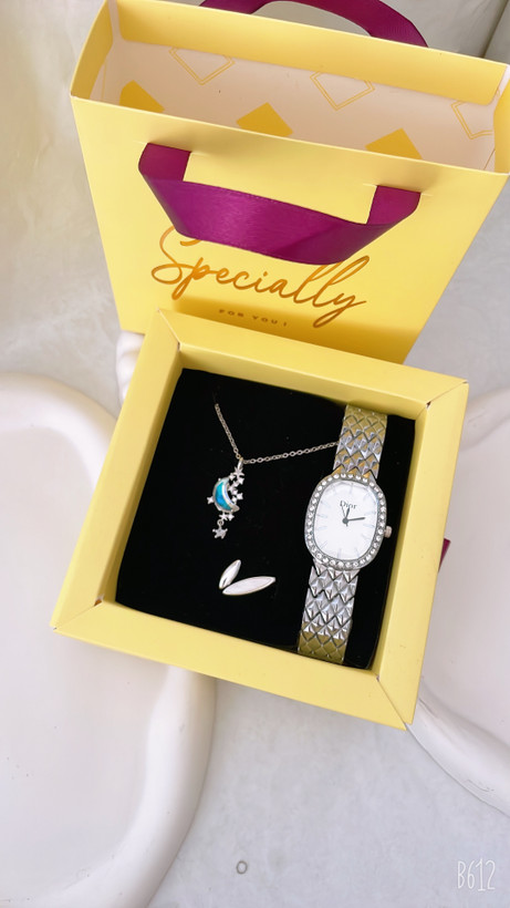 خرید و قیمت باکس هدیه تولد دخترانه ترند ۱۴۰۵