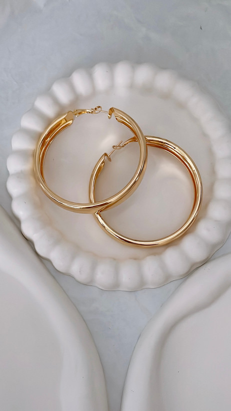 خرید و قیمت گوشواره حلقهای طلایی بدلیجات شیراز