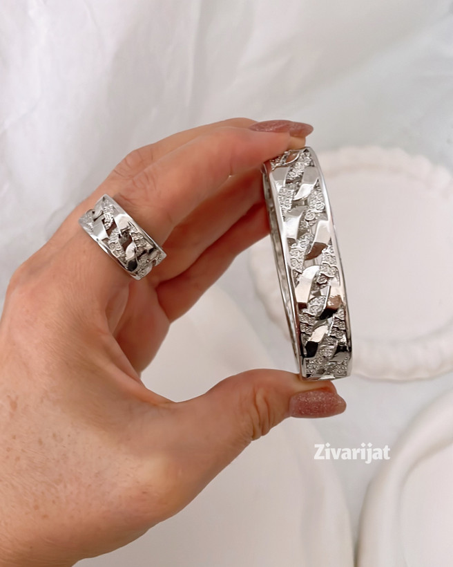 خرید اینترنتی بنگل و انگشتر نگینی شیراز ترند ۲۰۲۶